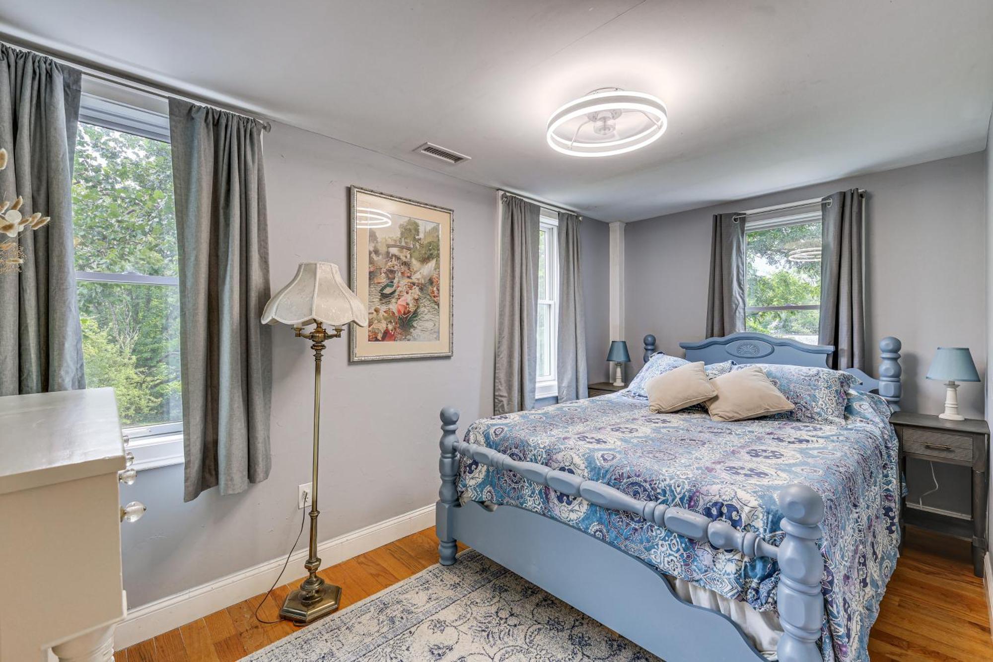 Quintessential New England Home With Patio And Grill! Putnam Extérieur photo